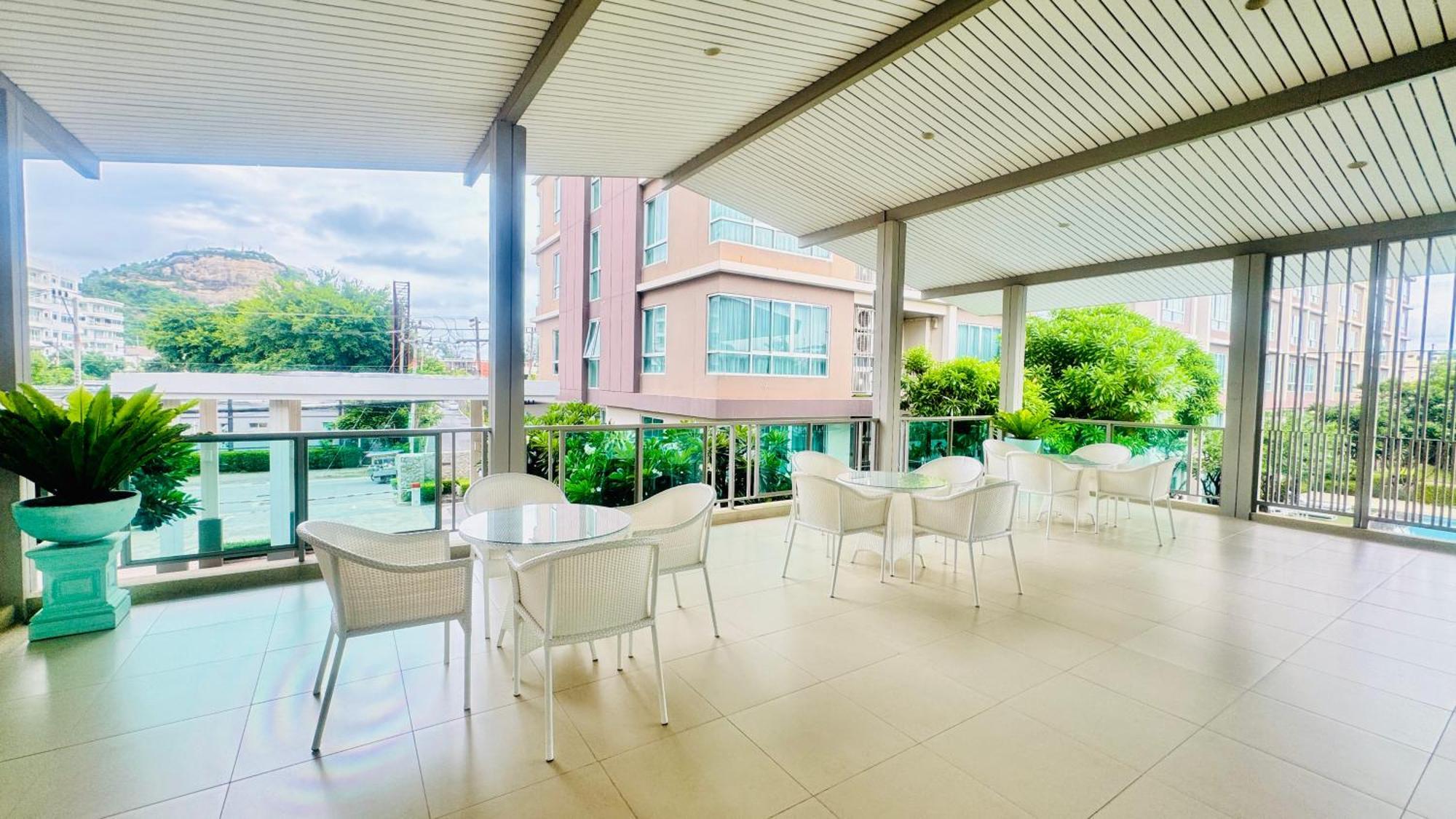Sea&Mountain View,5 Mins Walk To Famous Beach With King Size Bed HHQ Exterior foto